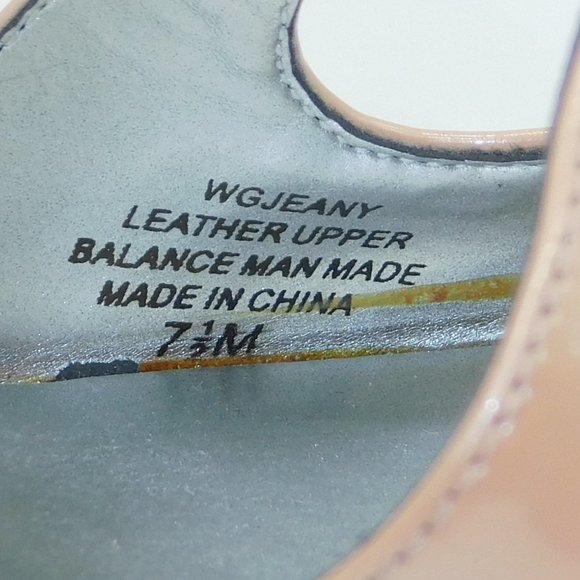 NWOT Guess by Marciano "Jeany" Patent Leather Heel - Picture 13 of 14